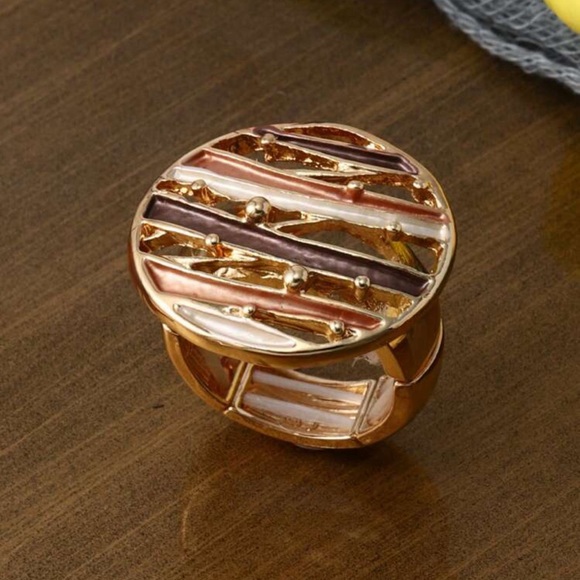 Geometric Bohemian Style Ring - Picture 2 of 5